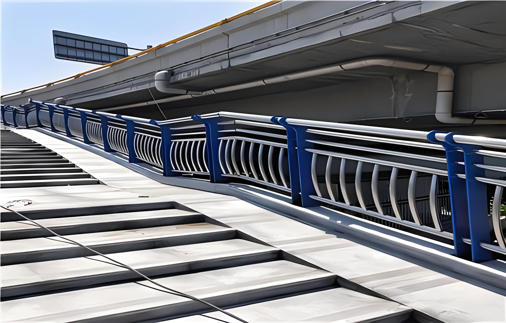 鄂州不锈钢桥梁护栏维护方案：确保安全，延长使用寿命